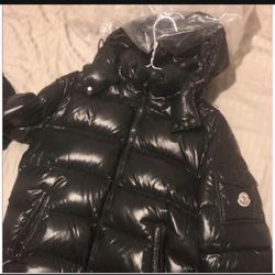 Moncler Puffer Coat 
