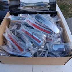 Chevy Malibu 08 Chrome Door Handles