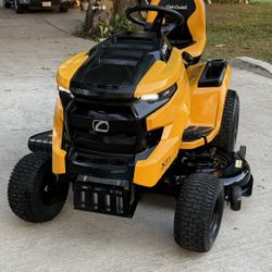 2023 New Cub cadet xt1 46 " zero turn mower// John Deere// Toro Timecutter//cub Cadet // Honda// Ariens Apex//