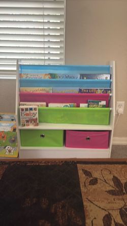 Kids book case