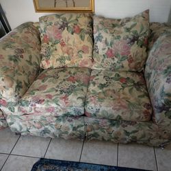 Couch   Love Seat