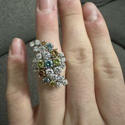 18k white gold woman’s 4 carats VS diamond ring!