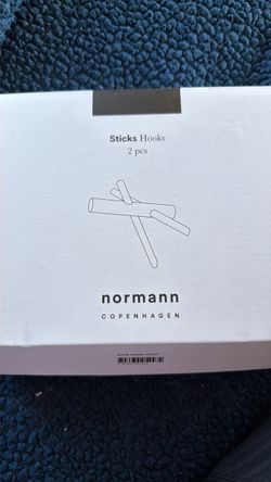 Normann Copenhagen Sticks Hooks 2-Pack