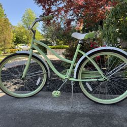 Huffy Beach Cruiser - 26” Wheels