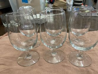 Short Stem Wine Glasses for Sale in Buckeye, AZ - OfferUp