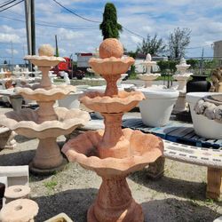 Concrete Fountain / Cement Backyard Garden Outdoor Fountains