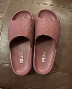 Comfy Indoor Outdoor Slipper 7.5-8.5