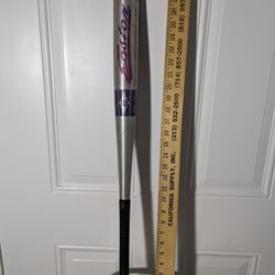 Easton Youth Softball Bat Sk10 29 in. 19 oz.2 1/8 dia.