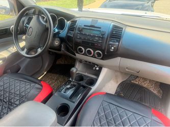 Toyota Tacoma