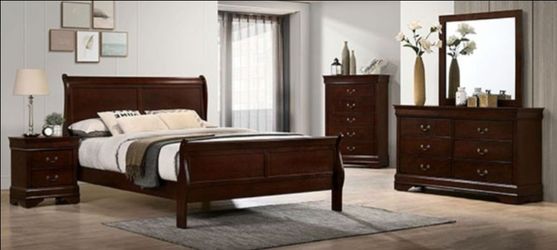 Brand New Cherry 4pc Queen Bedroom Set