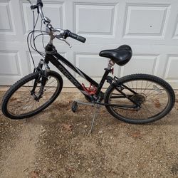 Women's Trek Mountain Bike 