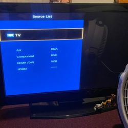 Emerson 42" Inch LCD TV 