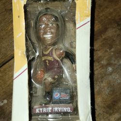 Cavs Bobbleheads And 3D Picture Viewer