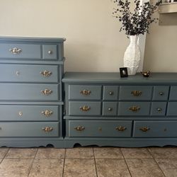 Dresser Set 