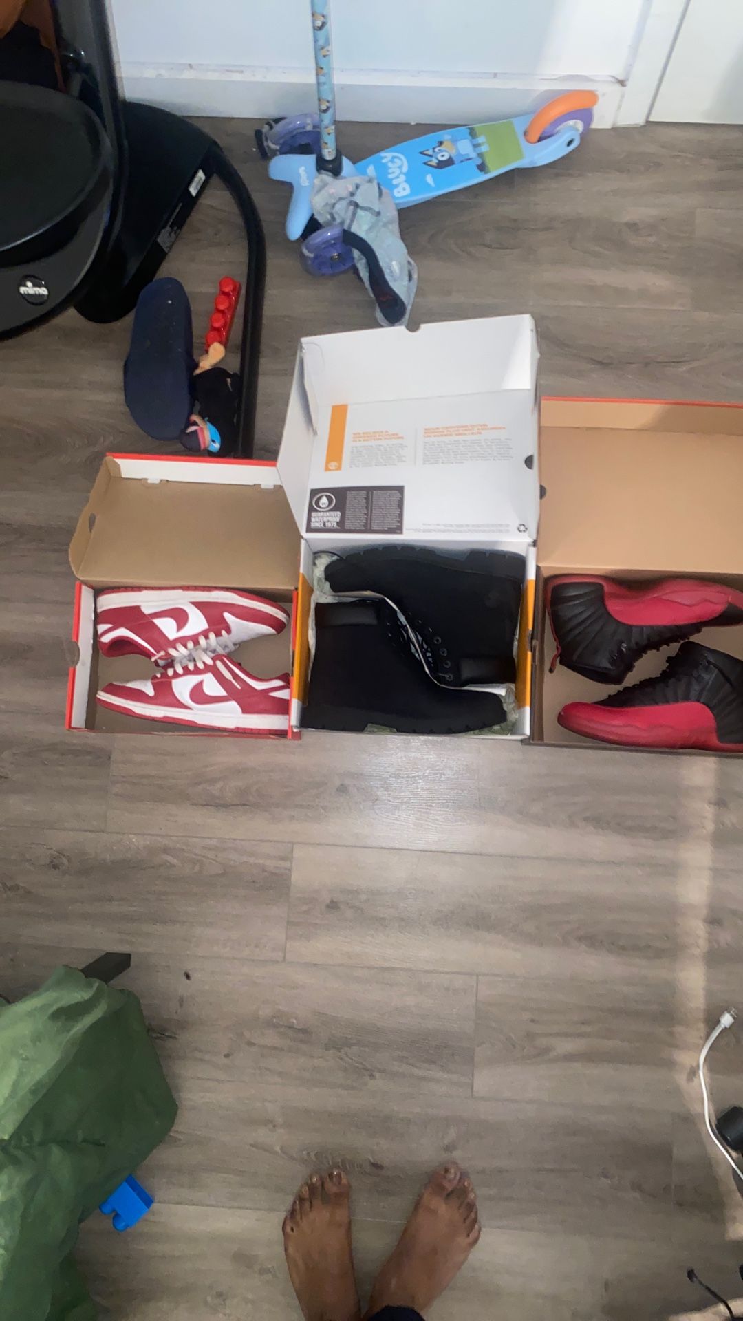 BUNDLE DEAL 170$ For All 3 PICKUP ONLY (Timberlands BRAND NEW)