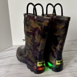Light Up Rain Boots, Size 11