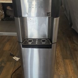 Whirlpool Water Dispenser