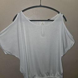 Like new womens L top Shein