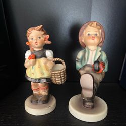Vintage Goebel M.I. Hummel Figurines Little Hiker & Sister Pair