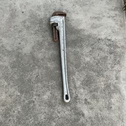 36 Inch Aluminum Pipe Wrench
