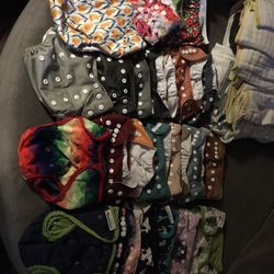 Re Usable/ Cloth  Diapers 