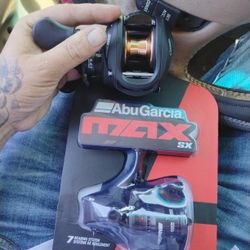 Lews Classic And Abu Garcia Max SX 