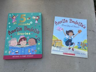 Amelia Bedelia Book Lot - 5-Minute Stories & First Day of School