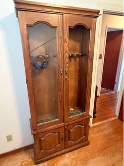 Gun display case
