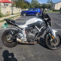 2017 Yamaha MT-07( FZ-07) Yamaha MT 07 (FZ-07)