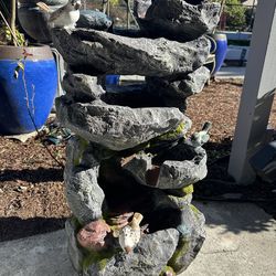 Fountain new, read description below