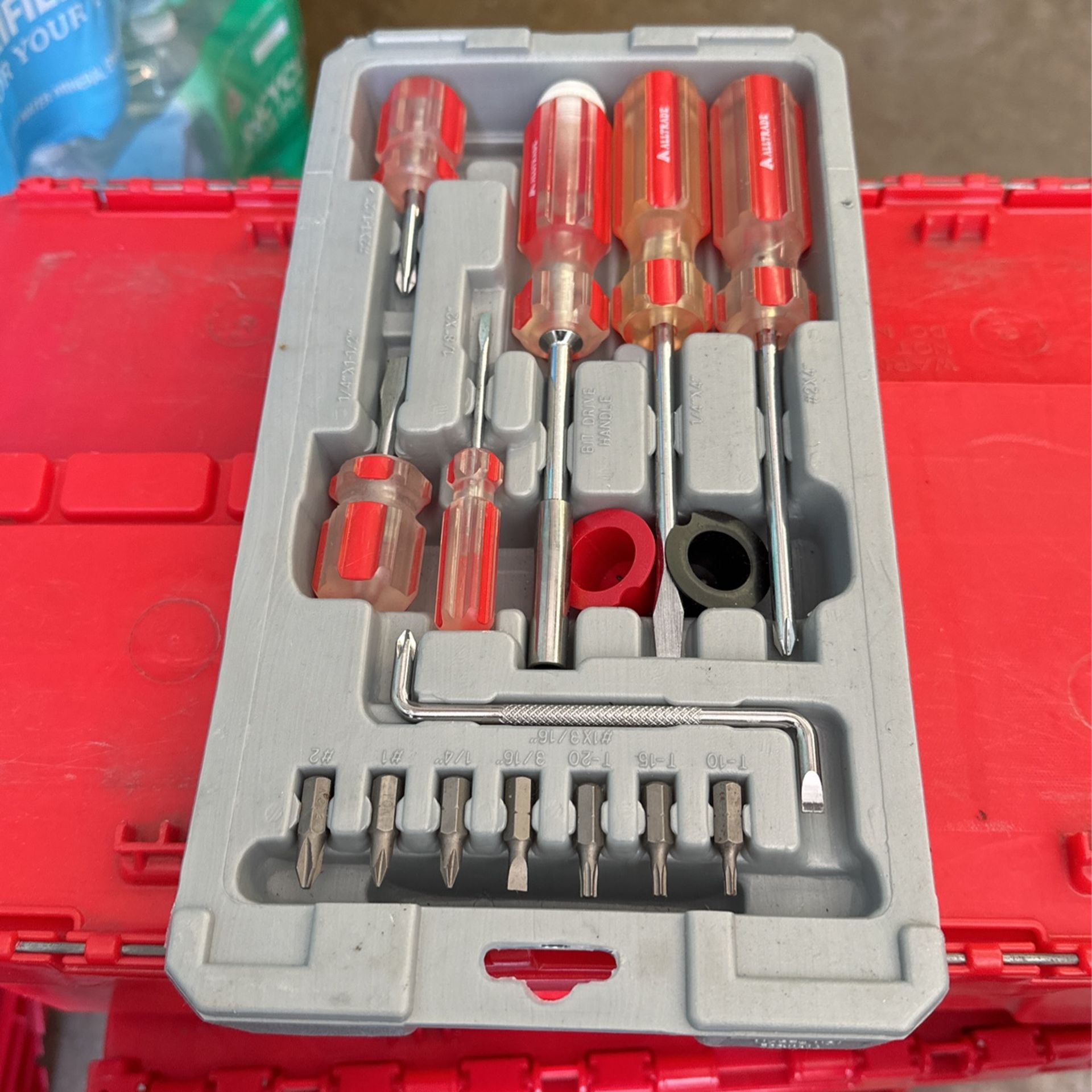 Screw rail set for Sale in Kansas City, MO OfferUp