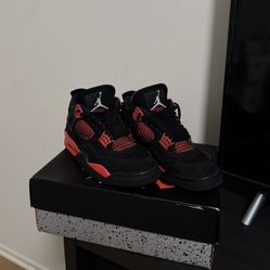 Jordan 4 "Red Thunder" sz 8.5