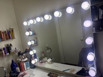 Beauty Creations Vanity Mirror