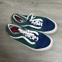 Vans 