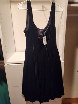 NWT Torrid 00 Velvet Dress