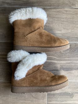 Fur Lined Boots Size 6.5 