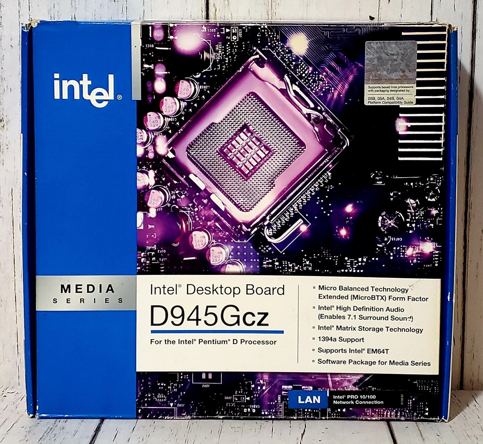 Intel D945GCZL Processor Desktop Board 945G Express Chipset for LGA775 MicroBTX