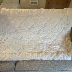 Wool Comforter- Crib Size
