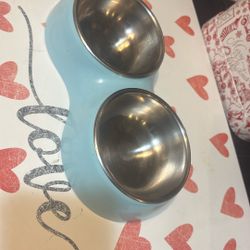 Dog Bowls 