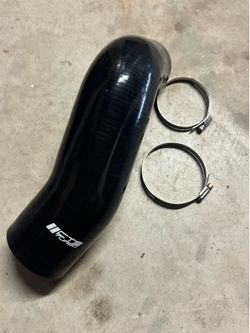 CTS Turbo Inlet Hose – Volkswagen /Audi / MK7/MK7.5: Golf / GTI / Golf R / 8V A3 / S3
