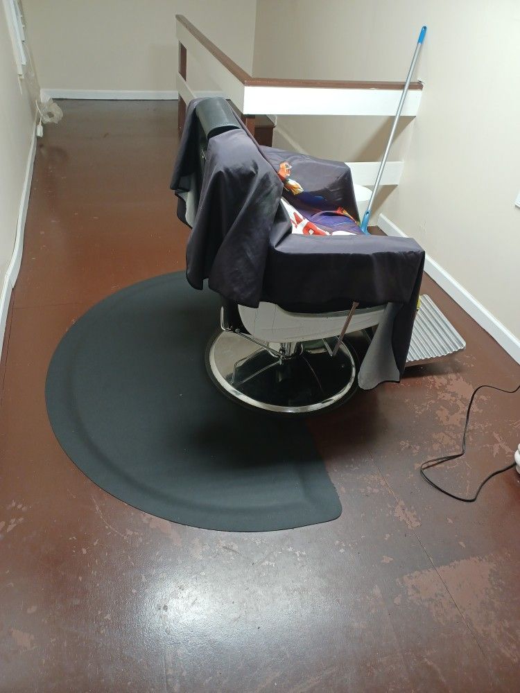 Barber Shair And Lights