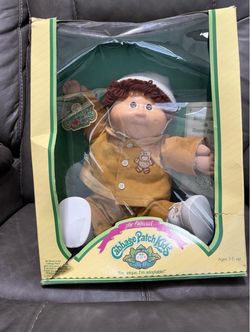Vintage 1983-84 COLECO The Official Cabbage Patch Kids With Original Box
