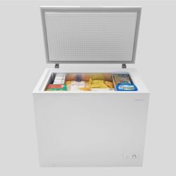 Highland Chest Freezer 8.2