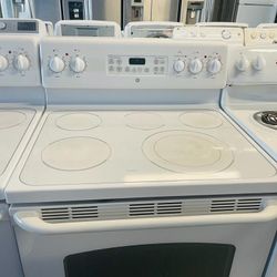 White Ge stove