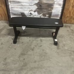 Athletic Works Weight Lifting Flat Bench. 300 lbs. excellent condition. Location below 31705 Wesley Chapel blvd Fl 33543 Storage Mart    