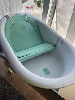 Brand New Baby Tub!