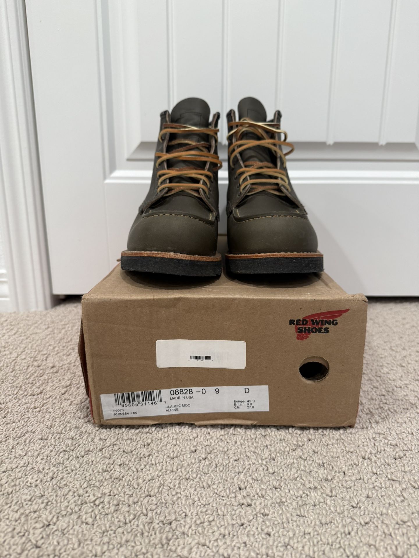 Red Wing Shoes 8828 Classic Moc Toe Size 9D Men’s