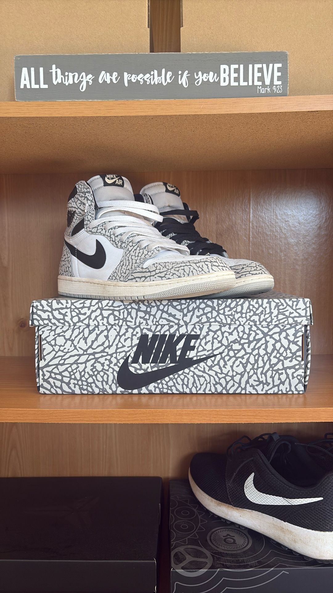 Jordan 1 Retro OG (White Cement)