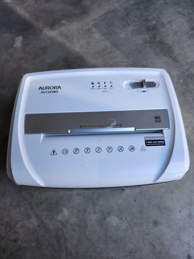 AU1285MD Compact Desktop-Style High Security 12-Sheet Micro-Cut Paper and Cd/Cre