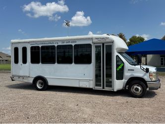 2008 Ford E-450